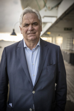 CC Johan van Nieuwenhuijsen 011 S