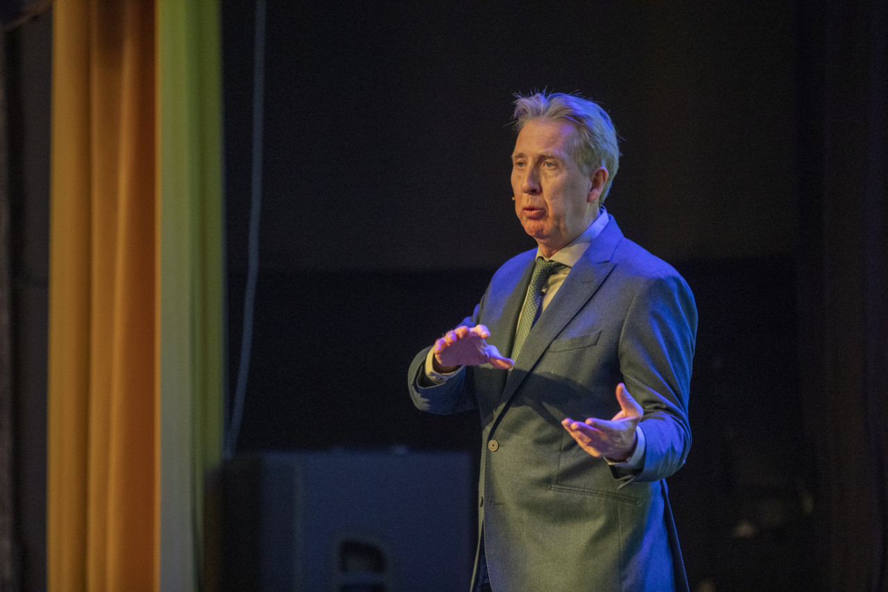 CC Prof.dr.ir.Jan Rotmans 101