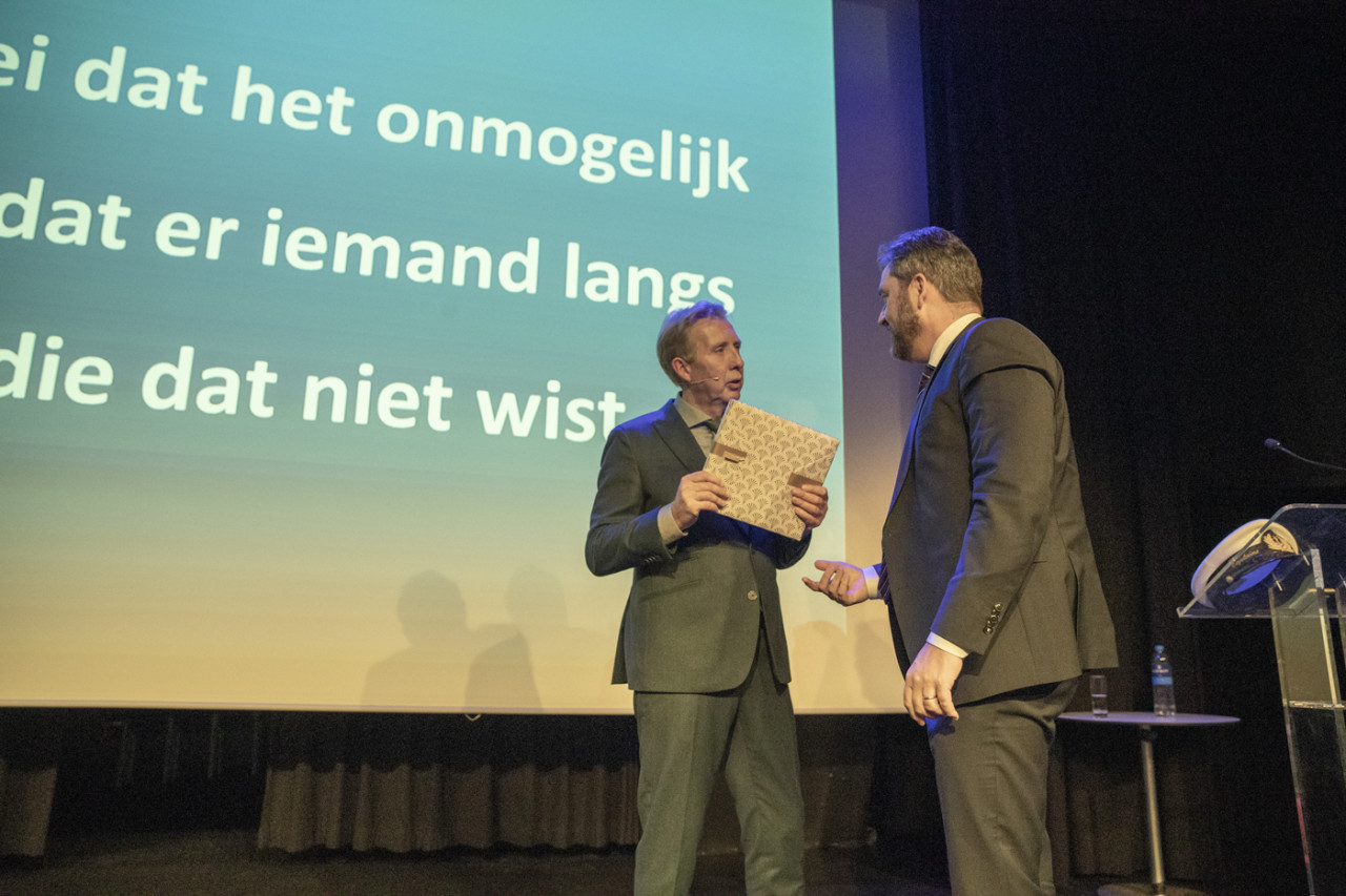 CC Prof.dr.ir.Jan Rotmans 235