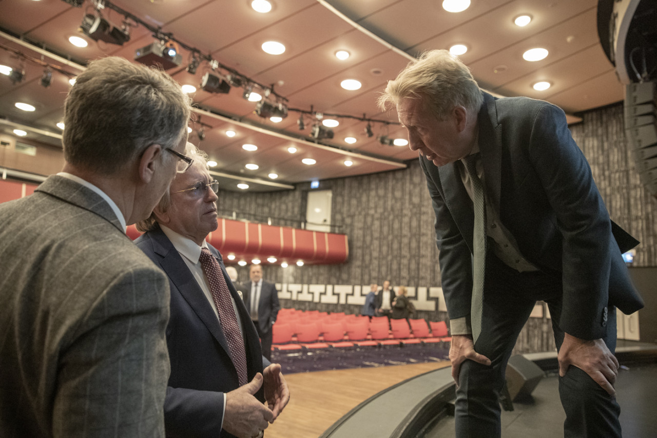 CC Prof.dr.ir.Jan Rotmans 243