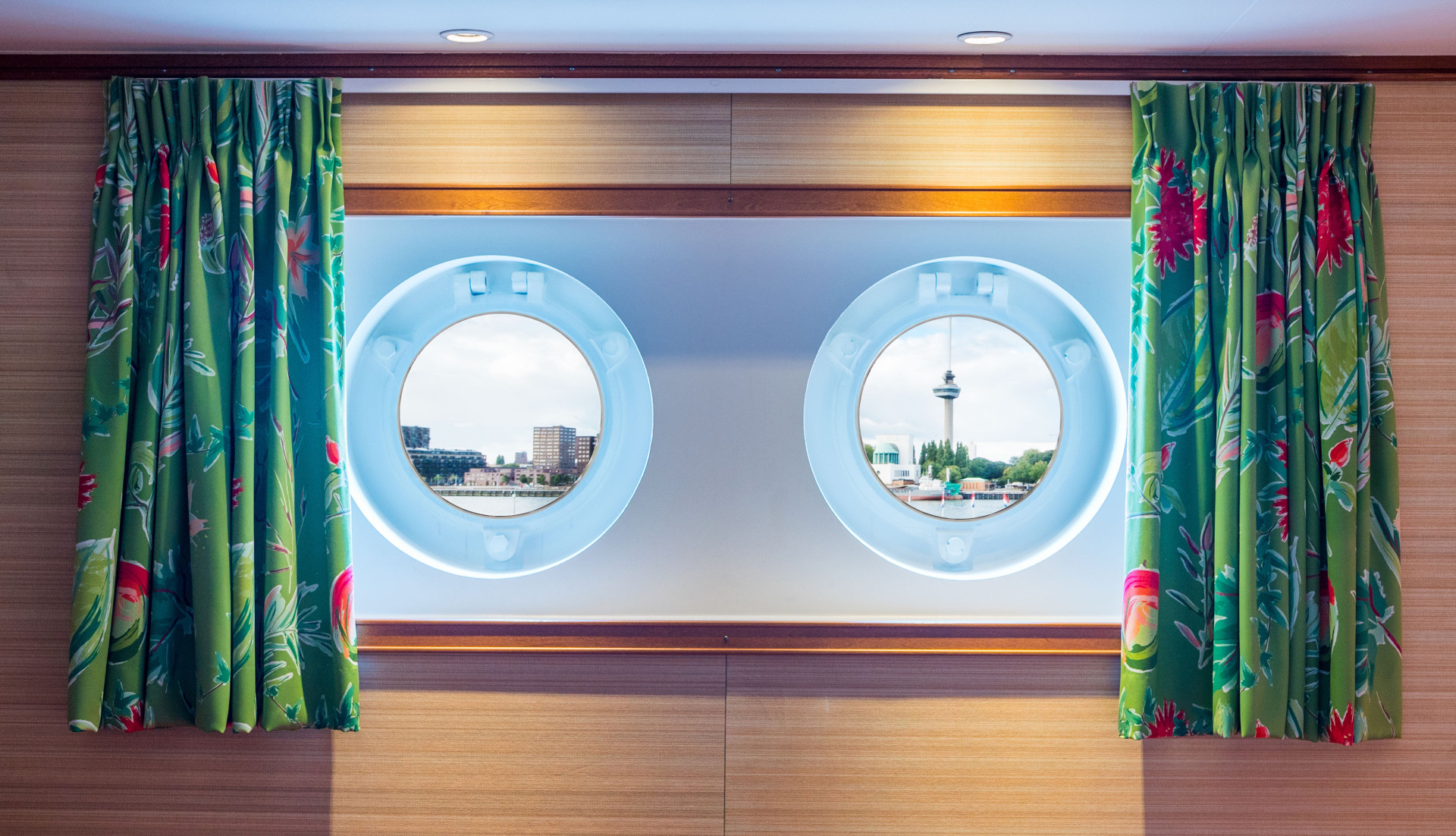 SsRotterdam Bahamas PatrijspoortenA050 RoosvanLeeuwen